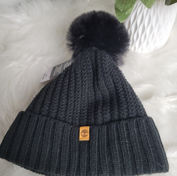 (SOLD) Timberland Women Winter Knitted Beanie Hat - Picture 3 of 4